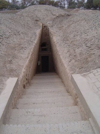 astana-karakhoja-ancient.jpg