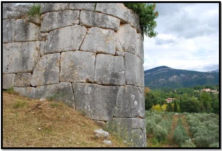 Cyclopean-Ruins-Norba-Italy-32.jpg