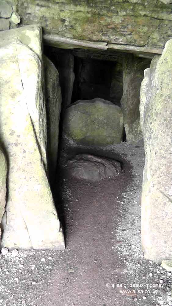 cairn-entrance-loughcrew.jpg