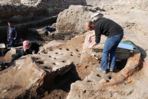 Bulgaria_digs.jpg