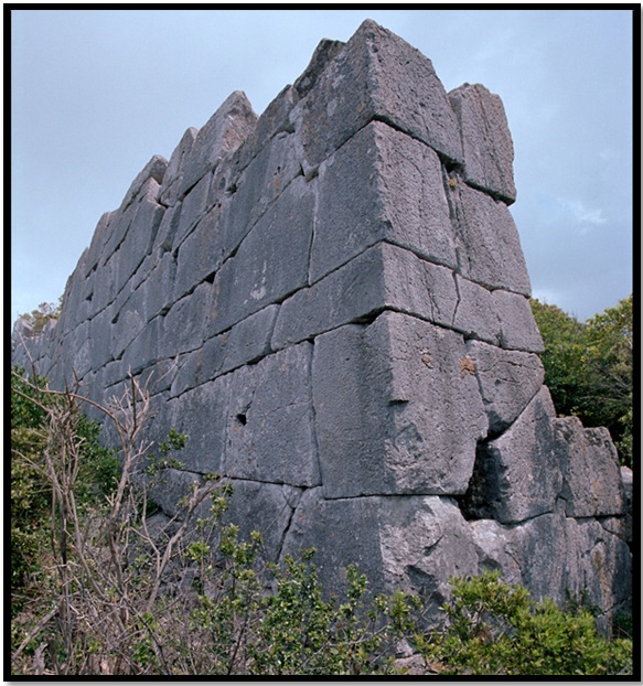 Cyclopean-Ruins-San-Felice-Circeo-3.jpg