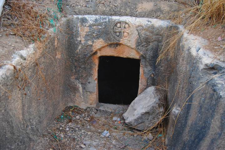 shefaramtomb15s.jpg