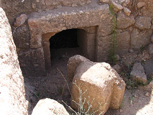 tomb-with-stopper.jpg