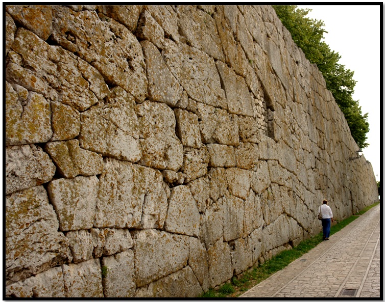 Cyclopean-Ruins-Alatri-Italy-8.jpg