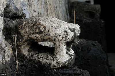 templo_mayor_plateforme_ceremonielle.jpg